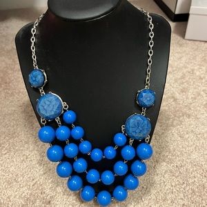 10 Fashion necklaces bundle